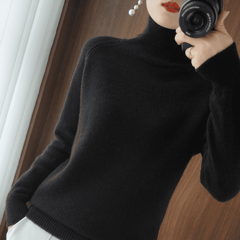 Women’s Roll Neck Jumper – Warm Chunky Knit for Winter