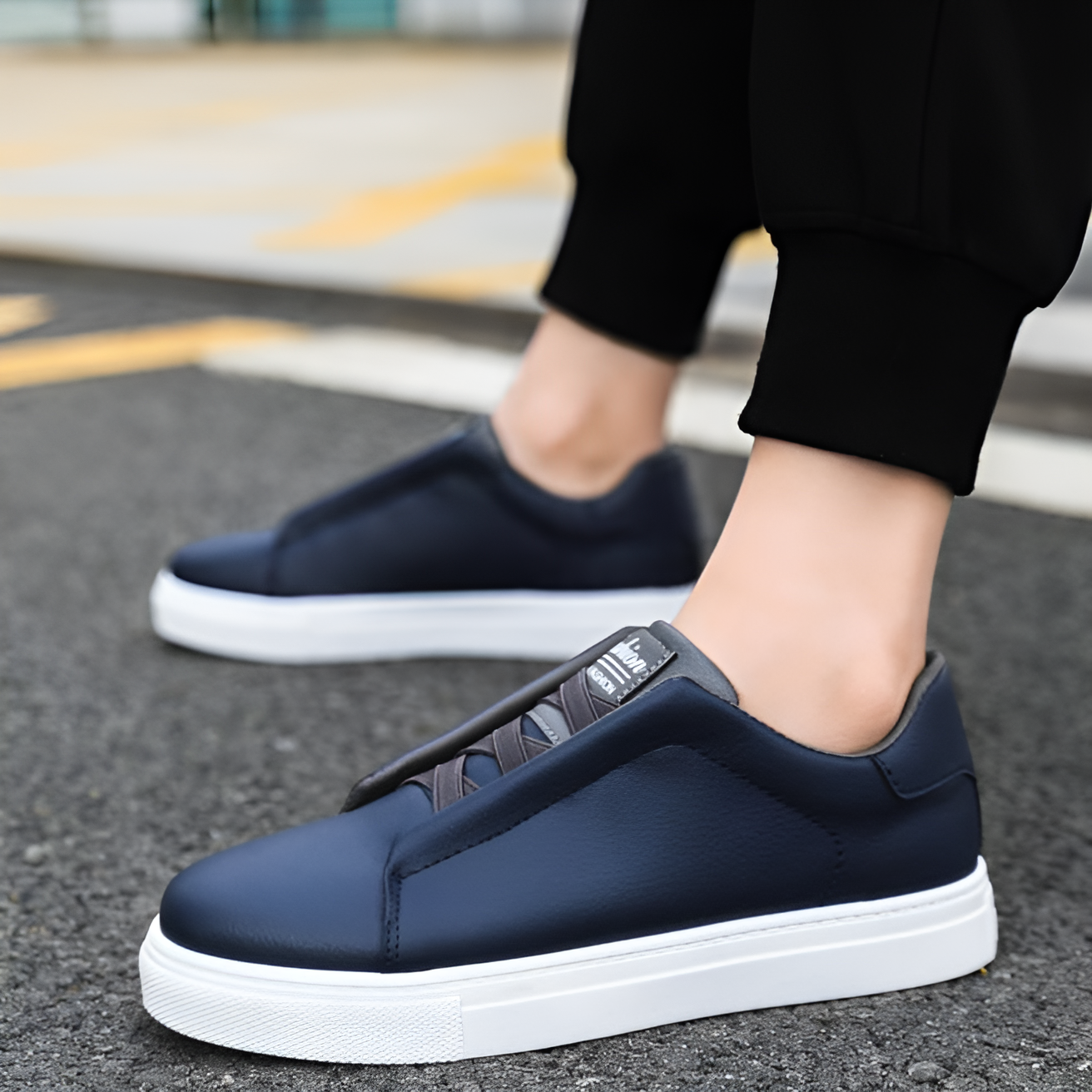 Men’s Sleek Slip-On Street Sneakers – Modern Comfort & Everyday Style
