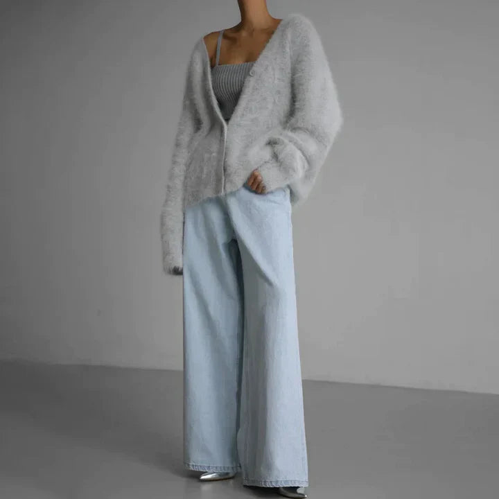 Cardigan - Fine Fiber Blend Knit & Soft Draping Warmth
