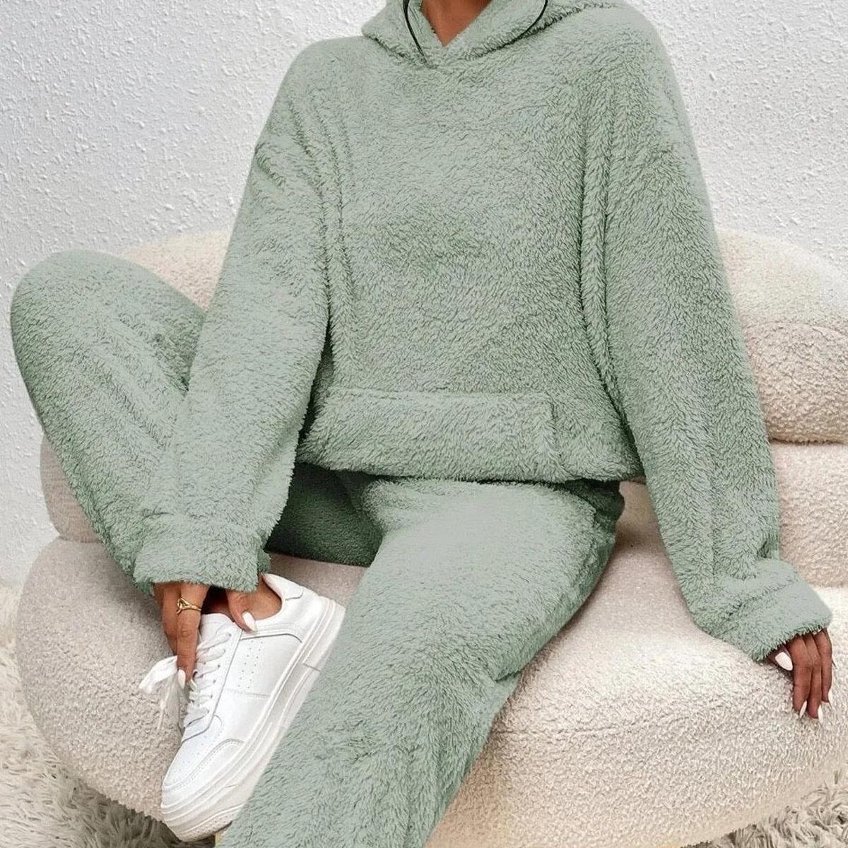 Cozy Teddy Loungewear Set With Hoodie And Pants