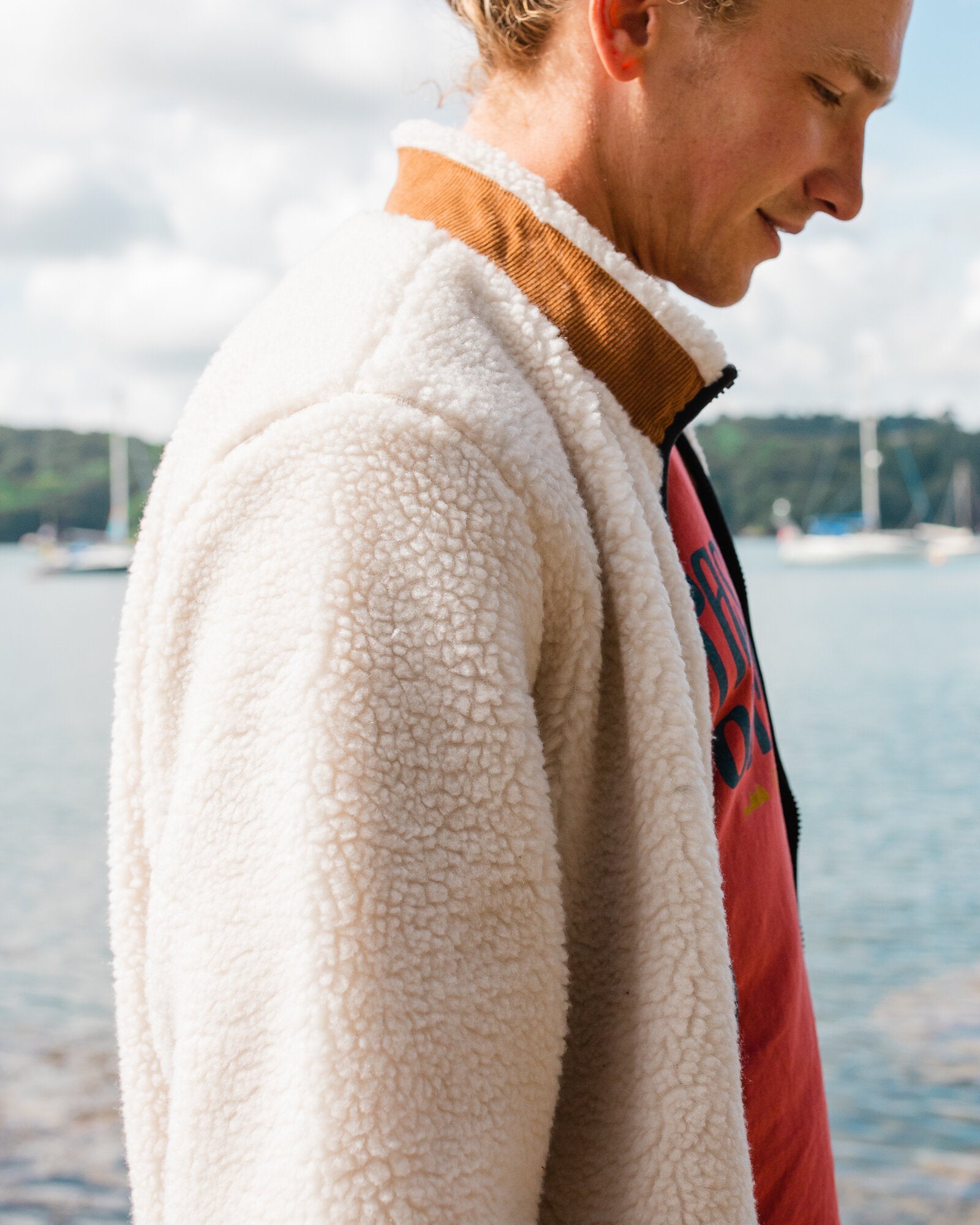 Men’s Retro Sherpa Fleece Jacket – Warm Outdoor Zip-Up with Corduroy Chest Pocket