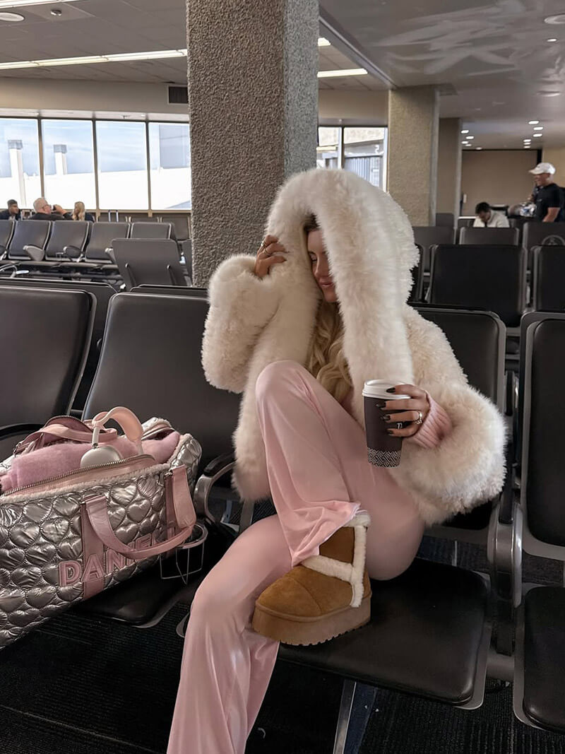 FluffyWarm Oversized Faux Fur Hooded Coat – Women’s Winter Jacket