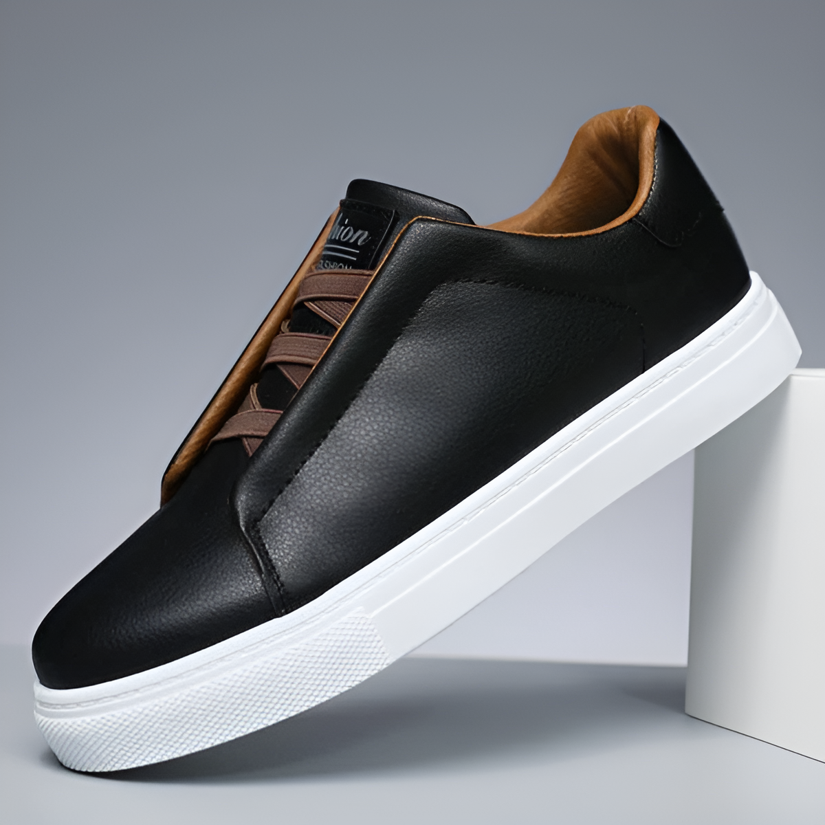 Men’s Sleek Slip-On Street Sneakers – Modern Comfort & Everyday Style