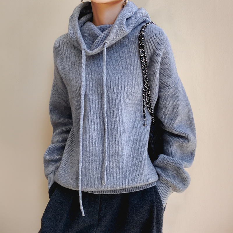 Oversized Knitted High-Neck Hoodie – Soft Casual Sweater with Drawstrings