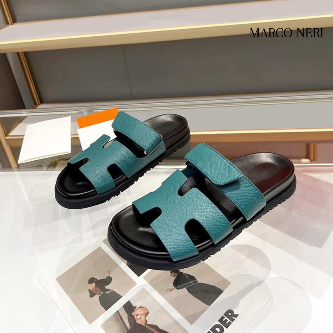 Men’s Luxury Leather Slides – Minimal Design & Soft Comfort