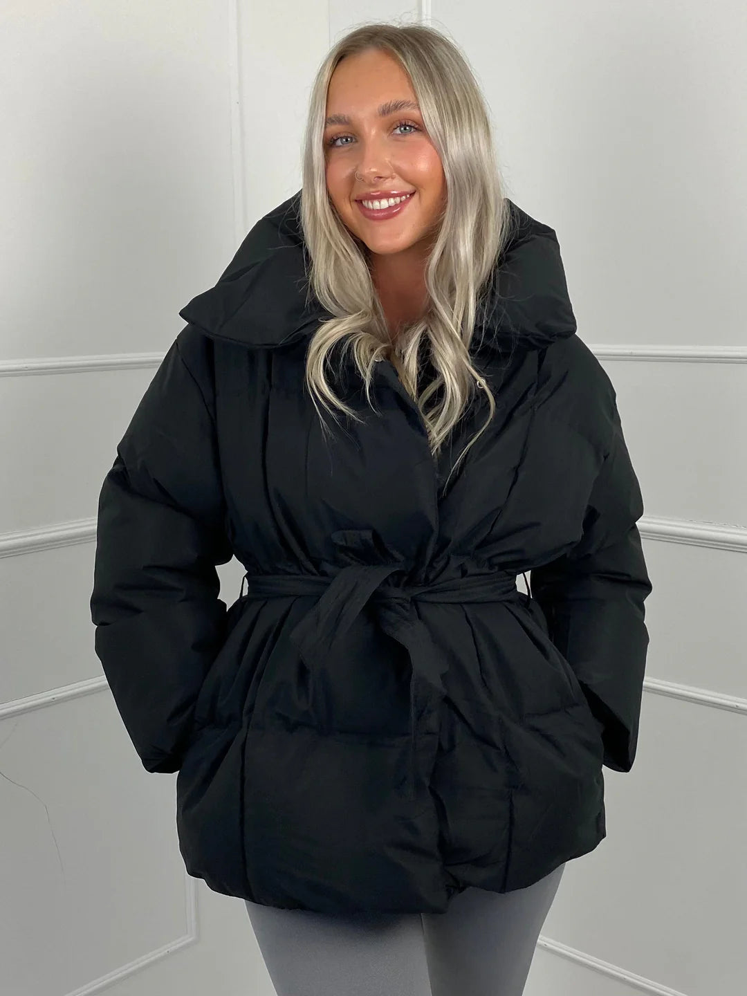 BeltedWarm Elegant Puffer Coat – Women’s Winter Jacket