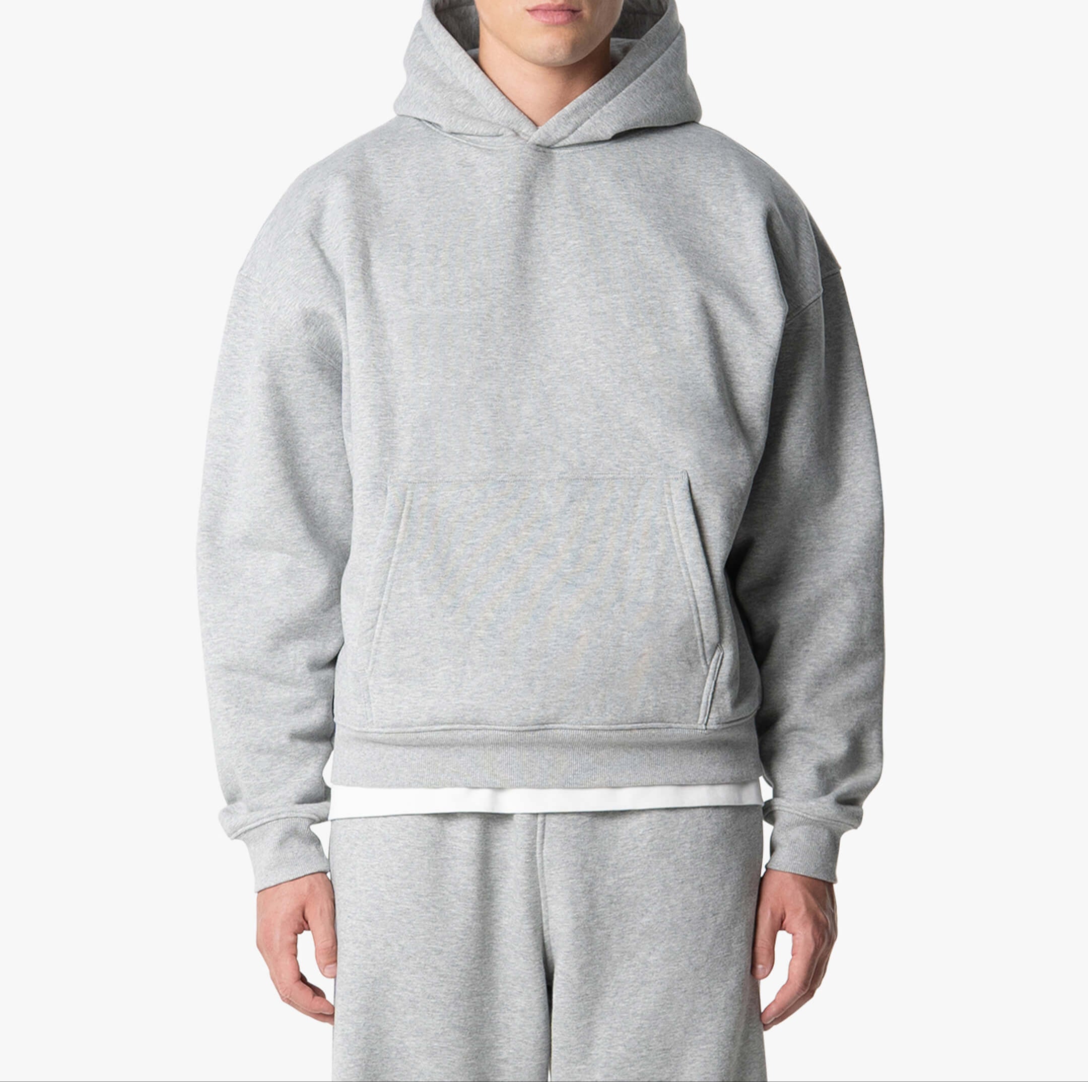 Classic Oversized Hoodie – Soft Cotton Feel