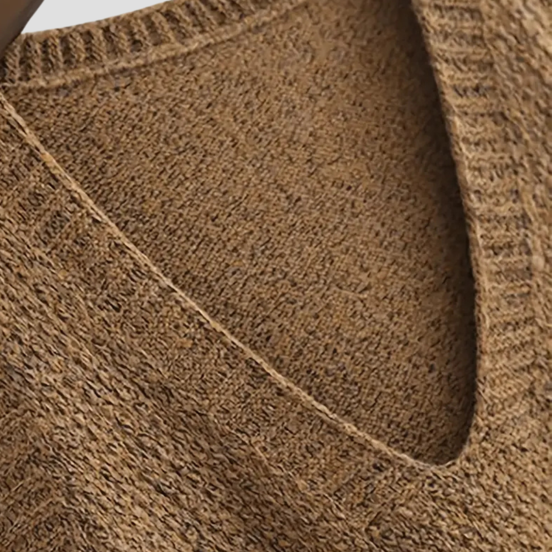 Seraphina | V-Neck Pullover Vest