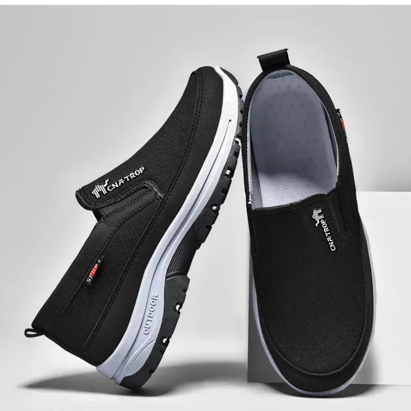 Men’s Orthopedic Outdoor Slip-On Shoes – Lightweight Comfort & Non-Slip Grip