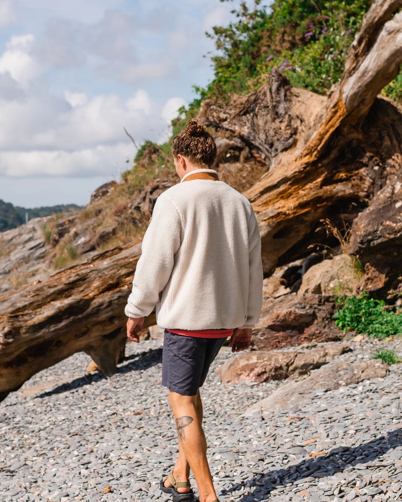 Men’s Retro Sherpa Fleece Jacket – Warm Outdoor Zip-Up with Corduroy Chest Pocket