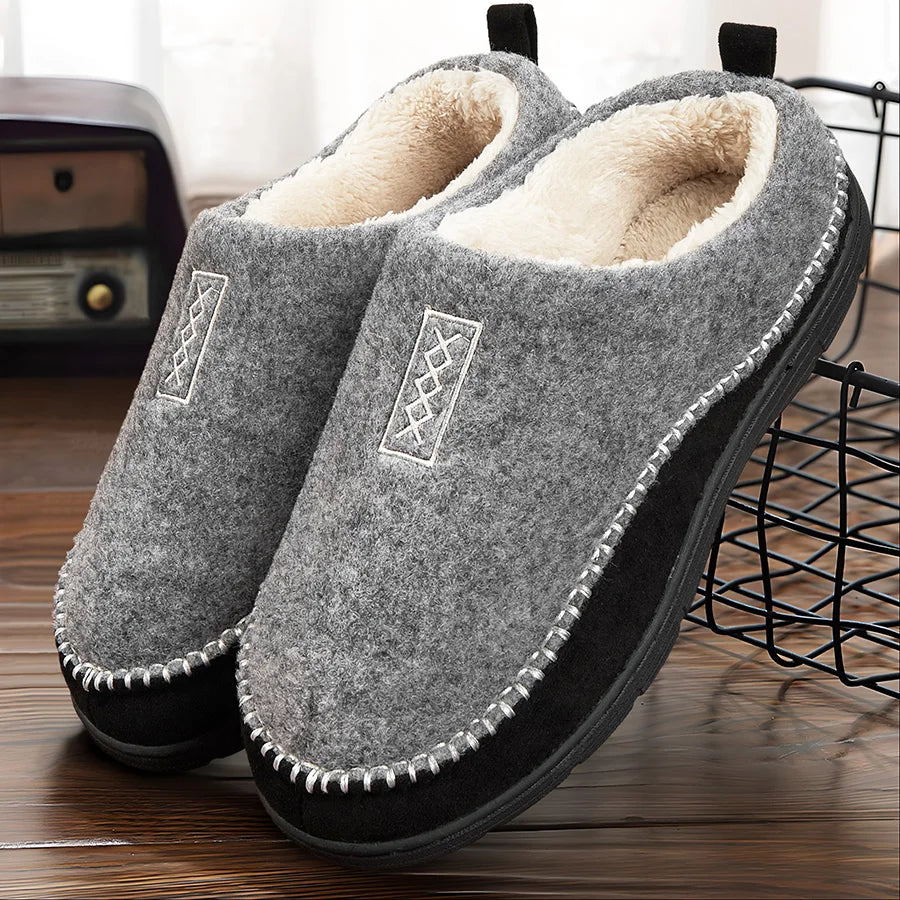 Men’s Winter Warm Slippers – Soft Fur Lining & Anti-Slip Comfort Sole