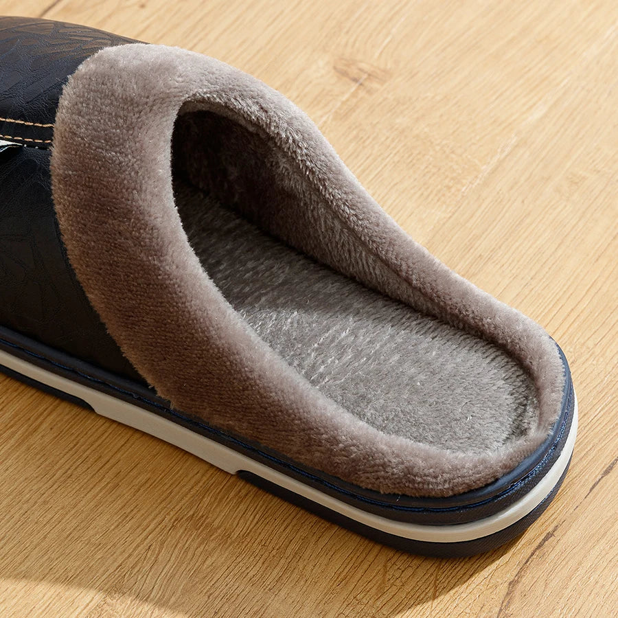 Men’s Winter Warm Slippers – Faux Leather Design & Soft Fur Lining