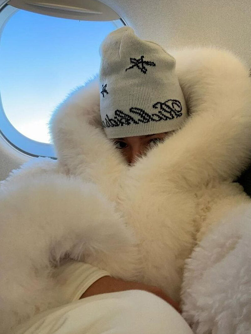 FluffyWarm Oversized Faux Fur Hooded Coat – Women’s Winter Jacket