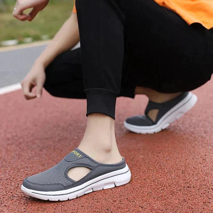 Men’s Orthopedic Slip-On Clogs – Breathable Comfort & Lightweight Walking Design